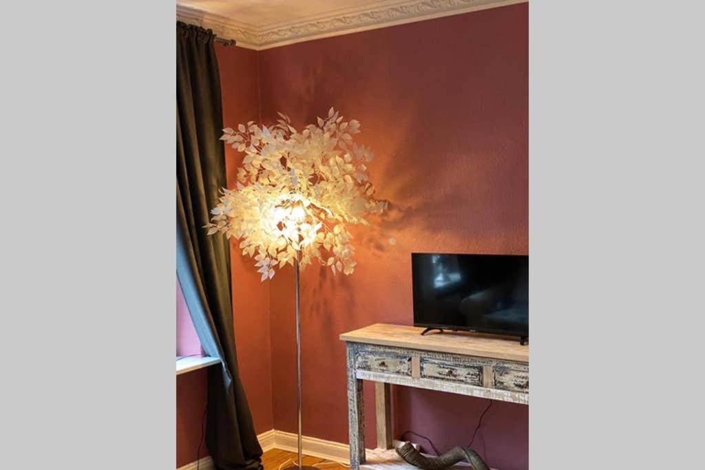 Perfekter Altbaucharme In Zentraler Lage ! Apartman Kiel Kültér fotó